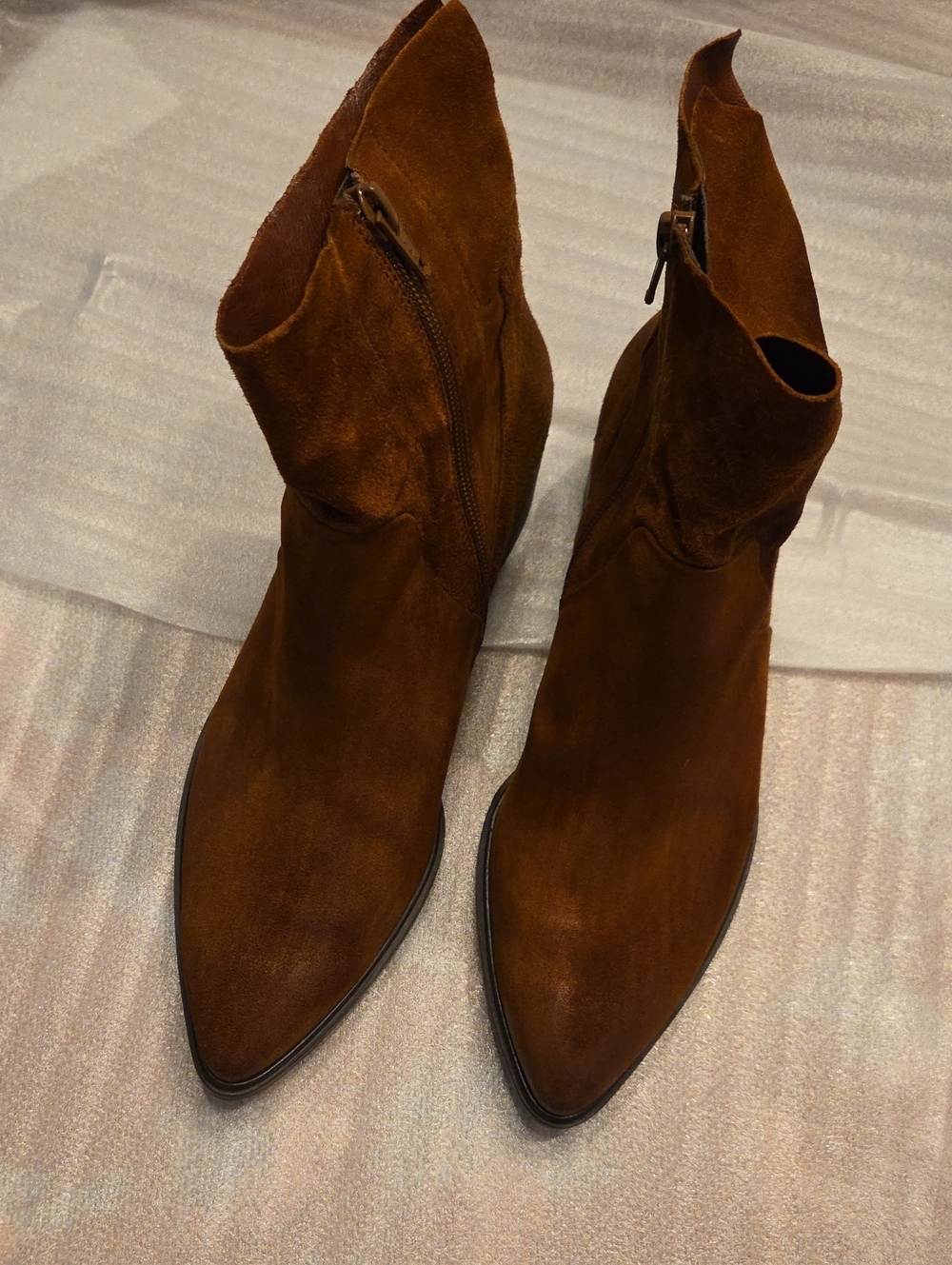 Paul Green Shasta Western Cognac Brown Suede Pointed Ankle Booties SZ 8